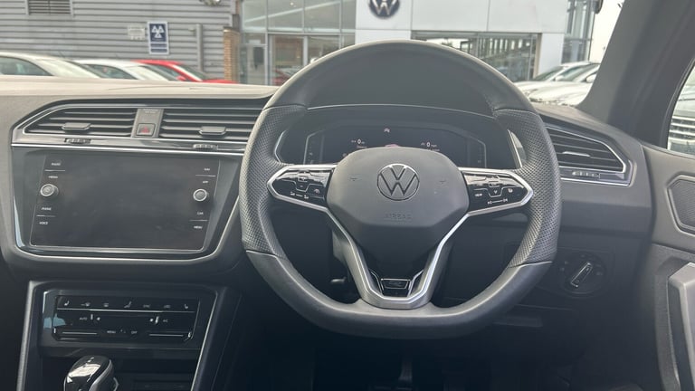 2021 Volkswagen Tiguan 2.0 TDI 4Motion R-Line 5dr DSG ESTATE DIESEL Automatic