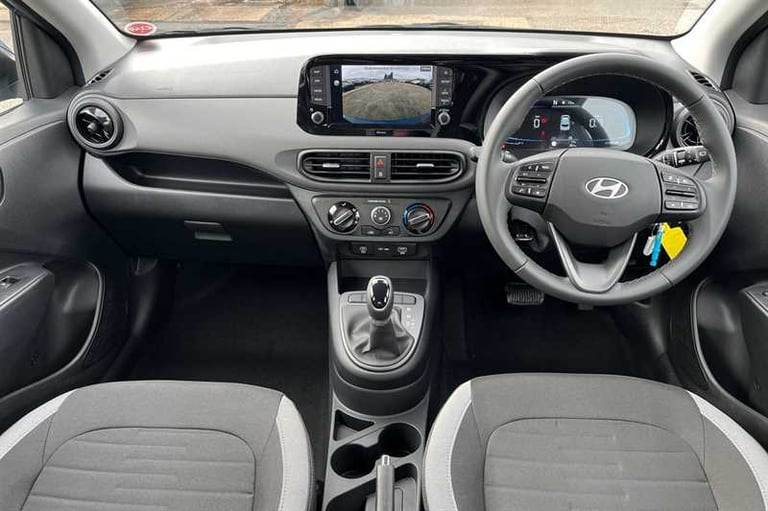 2025 Hyundai i10 1.0 Advance Hatchback 5dr Petrol Auto Euro 6 (s/s) (63 ps) Hatchback Petrol Auto...