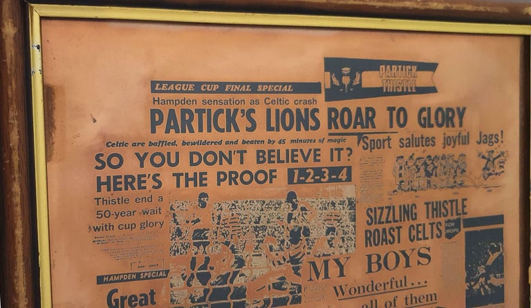 Framed 1971 Partick Thistle v Celtic FC copper-coloured commerative plate