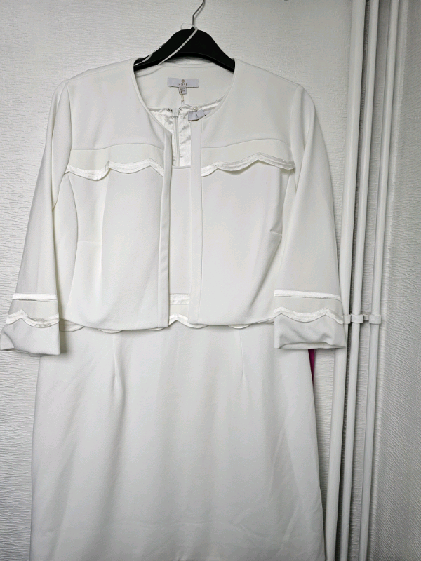 Joanna Hope IVORY dress and Jacket size 20 (Brand new) | in Newark ...