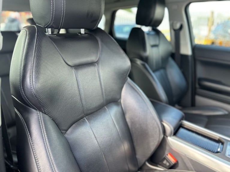 2016 Land Rover Range Rover Evoque 2.0 ED4 SE TECH 5d 148 BHP Estate Diesel Manual