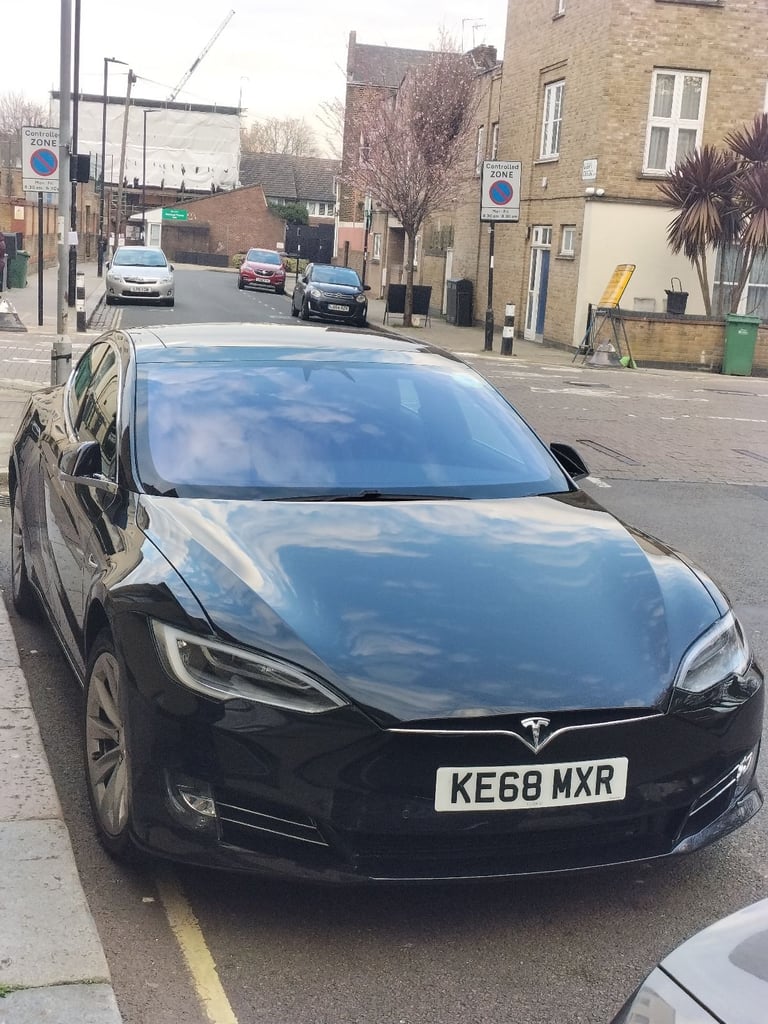 Tesla model s 