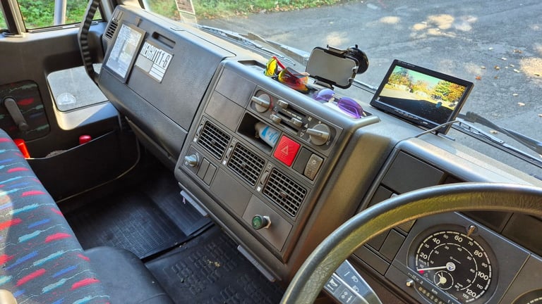 IVECO CRG 75e15 7.5t Horsebox