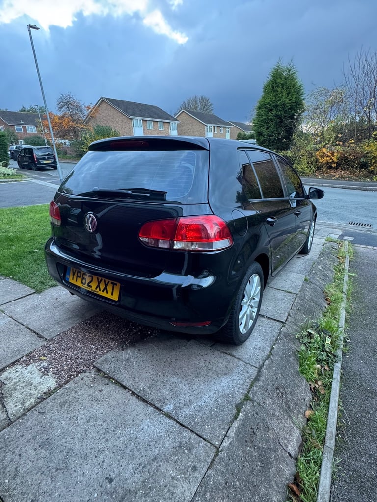 Volkswagen, GOLF, Hatchback, 2012, Semi-Auto, 1598 (cc), 5 doors