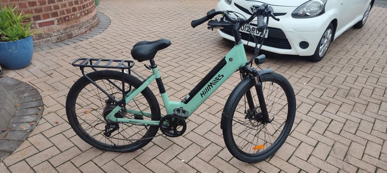 HillMiles MileCity 250W Electric Bikes ev plus one spare bike job lot