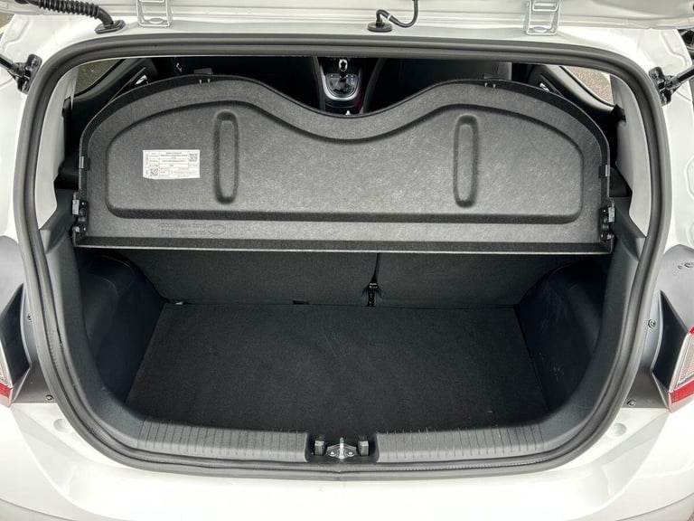 2024 Hyundai i10 1.0 Premium Hatchback 5dr Petrol Auto Euro 6 (s/s) (63 ps) Hatchback PETROL Auto...