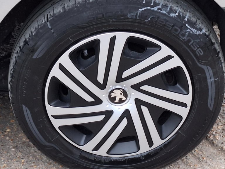 2017 Peugeot Partner 1.6 BlueHDi 651 Professional Panel Van 5dr Diesel Manual L1 (112 g/km, 73.9 ...