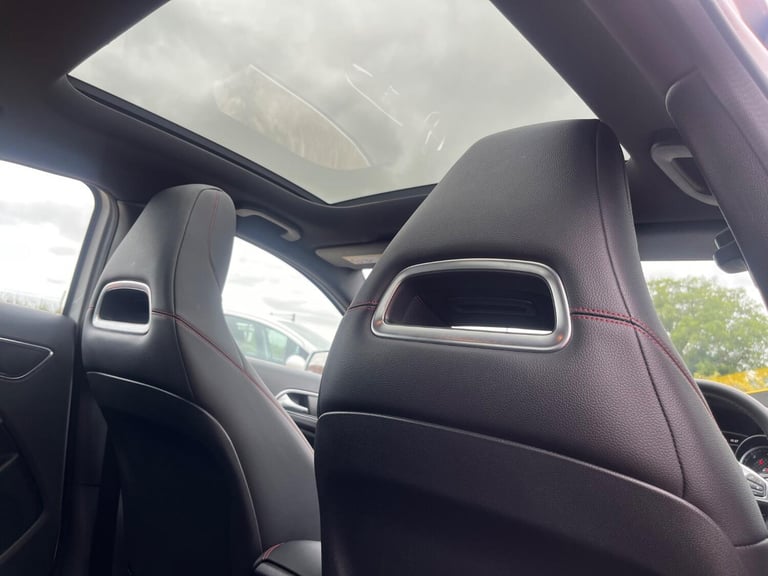 2018 MERCEDES-BENZ A180D AMG LINE 1 OWNER FULL SERVICE HISTORY LOW MILES