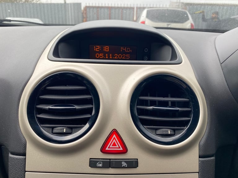2008 Vauxhall Corsa 1.0i 12V Breeze 5dr HATCHBACK Petrol Manual