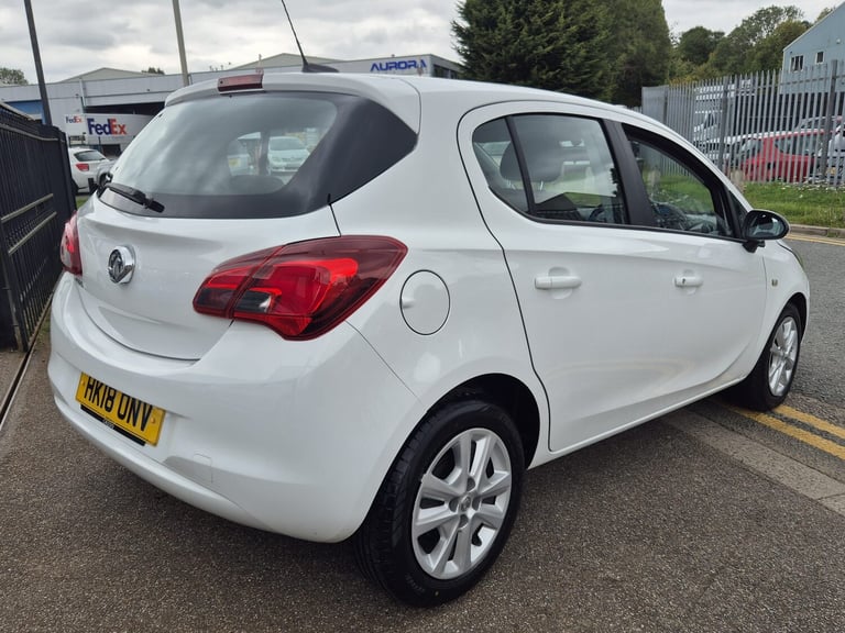 2018 Vauxhall Corsa 1.4i ecoTEC Design Hatchback 5dr Petrol Easytronic Euro 6