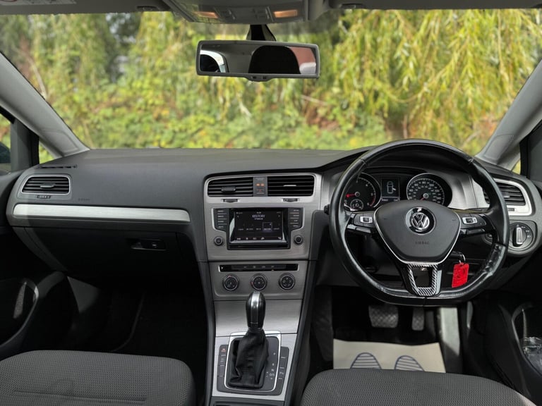 2015 Volkswagen Golf 1.6 TDI BlueMotion Tech Match DSG Euro 5 (s/s) 5dr HATCHBACK Diesel Automatic