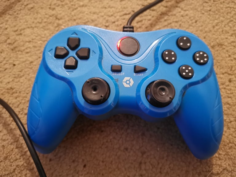 PS3 slim console with 2 controllers cech 2003b 250gb