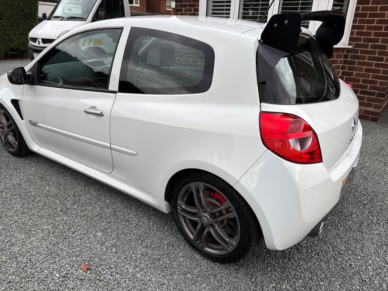 2009 Renault Clio 2.0 Renaultsport RS 200 Hatchback 3dr Petrol Manual Euro 4