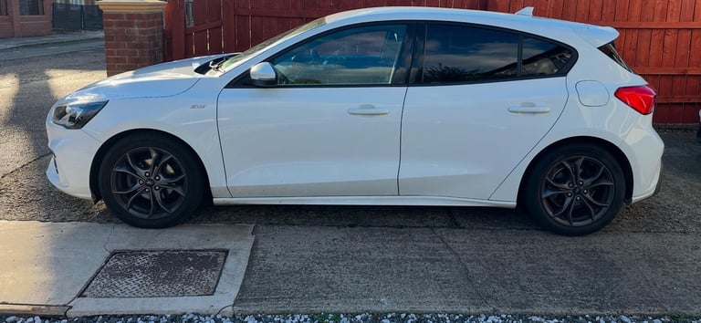 Ford, FOCUS, Hatchback, 2019, Manual, 999 (cc), 5 doors