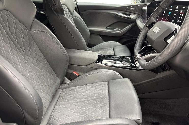 2025 Audi Q6 e-tron Q6 SUV Edition 1 e-tron performance  225,00 kW Estate ELECTRIC Automatic