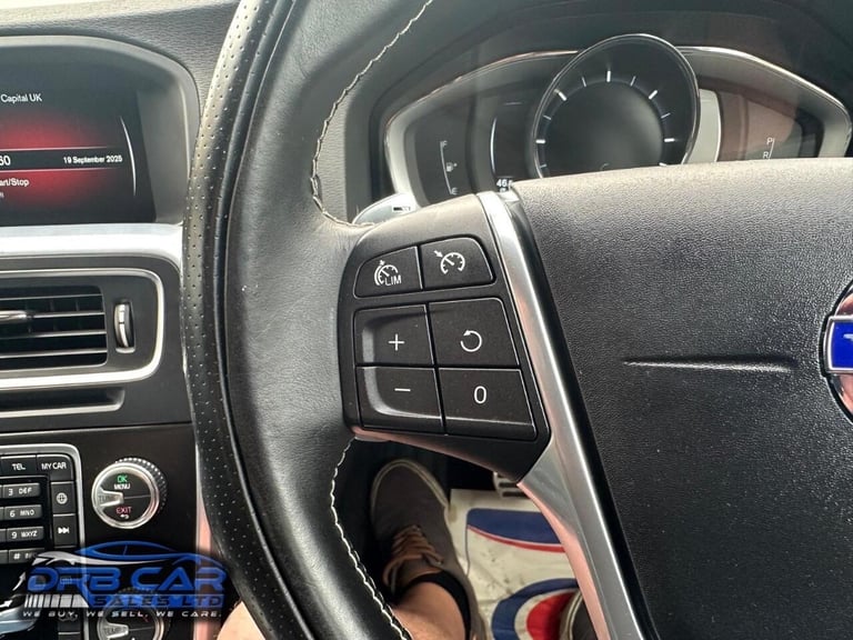 2014 Volvo V60 2.0 D4 R-Design Lux Nav Geartronic Euro 6 (s/s) 5dr ESTATE Diesel Automatic