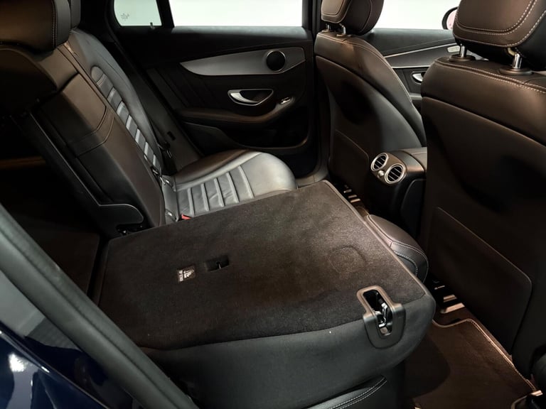 2022 Mercedes-Benz EQC EQC 400 80kWh AMG Line Auto 4MATIC 5dr ESTATE Electric Automatic