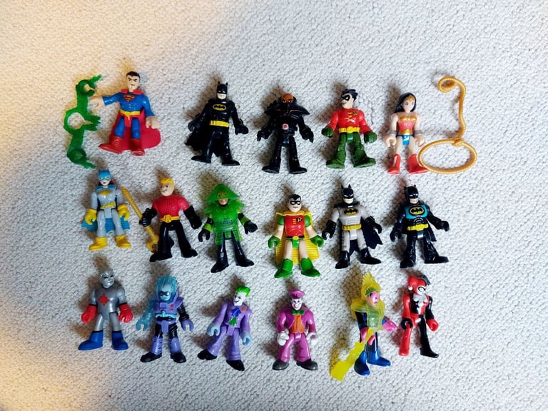 image for 17 Imaginext DC figures