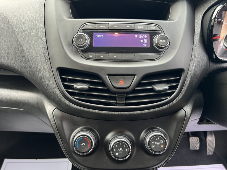 VAUXHALL VIVA 1.0 i SE 2017