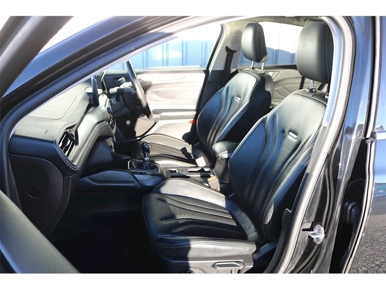 2019 Ford Focus EcoBlue Vignale Hatchback Diesel Manual