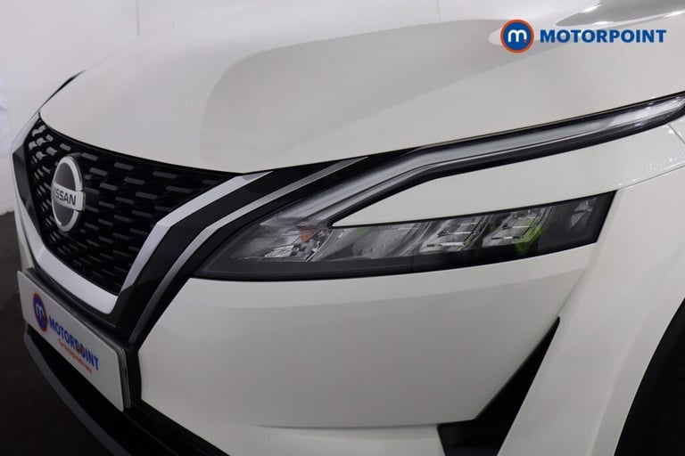 2022 Nissan Qashqai 1.3 DiG-T MH Acenta Premium 5dr SUV Petrol Manual
