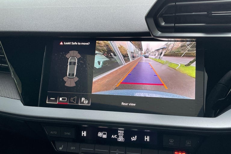 2025 Audi RS3 2.5 TFSI Carbon Black Saloon 4dr Petrol S Tronic quattro Euro 6 (s/s) (400  SALOON ...