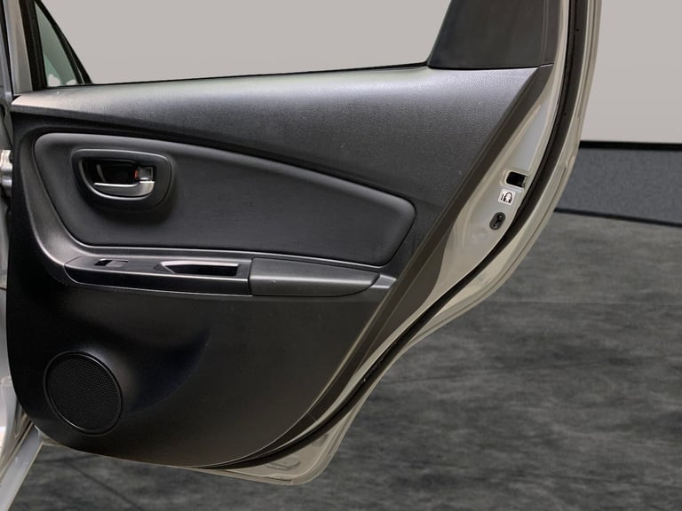 2020 Toyota Yaris 1.5 VVT-h GR SPORT Hatchback 5dr Petrol Hybrid E-CVT Euro 6 (s/s) (100 ps)  Hat...