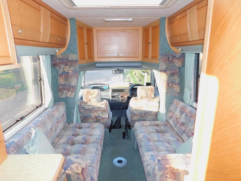 Auto-Sleeper Gatcombe VW 2.5 Tdi Manual Luxury 2 Berth Motorhome For Sale