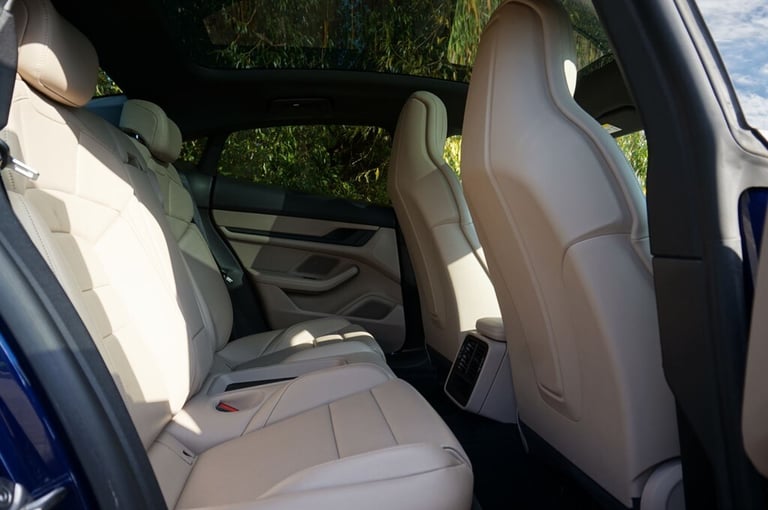 2021 Porsche Taycan 4S ** STUNNING COLOUR COMBINATION ** Saloon Electric Automatic