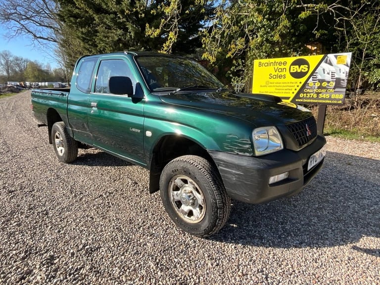 2004 Mitsubishi L200 2.5 TD 4Work Pickup 2dr Diesel Manual 4WD (113 bhp) PICKUP Diesel Manual