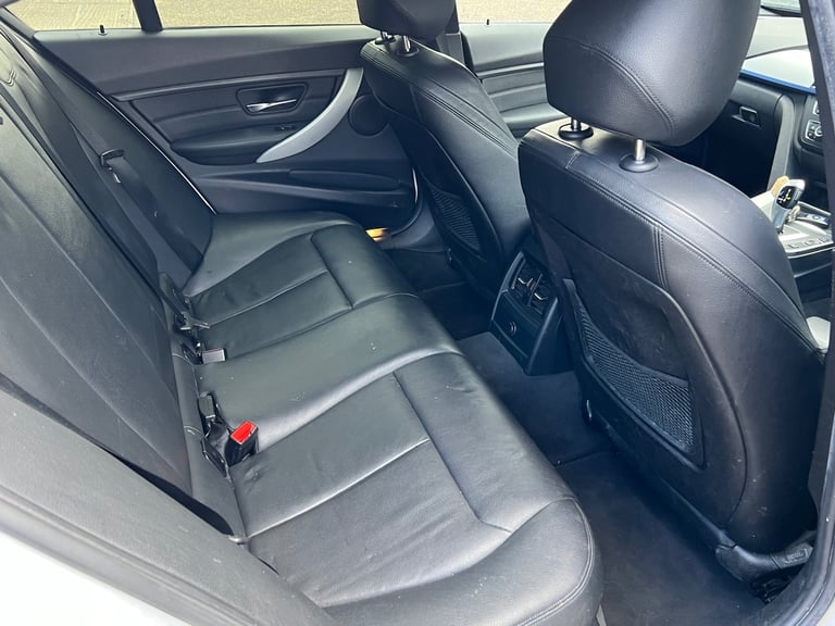 BMW 3 SERIES 320d M Sport 4dr Step Auto [Business Media]