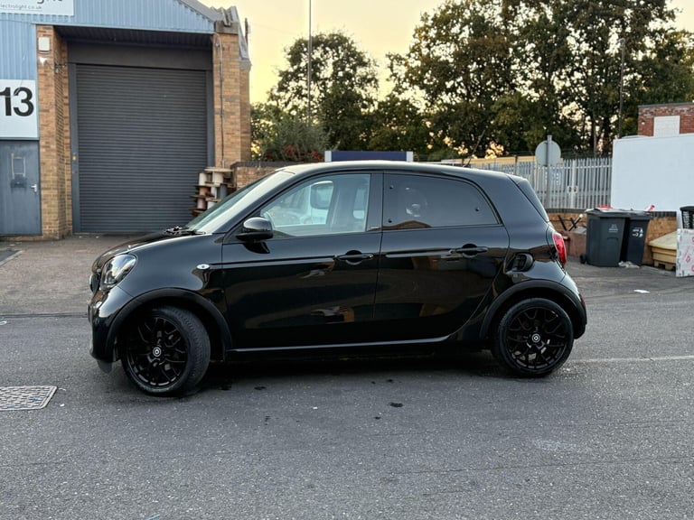 2016 smart forfour 1.0 Edition Black Euro 6 (s/s) 5dr HATCHBACK Petrol Manual