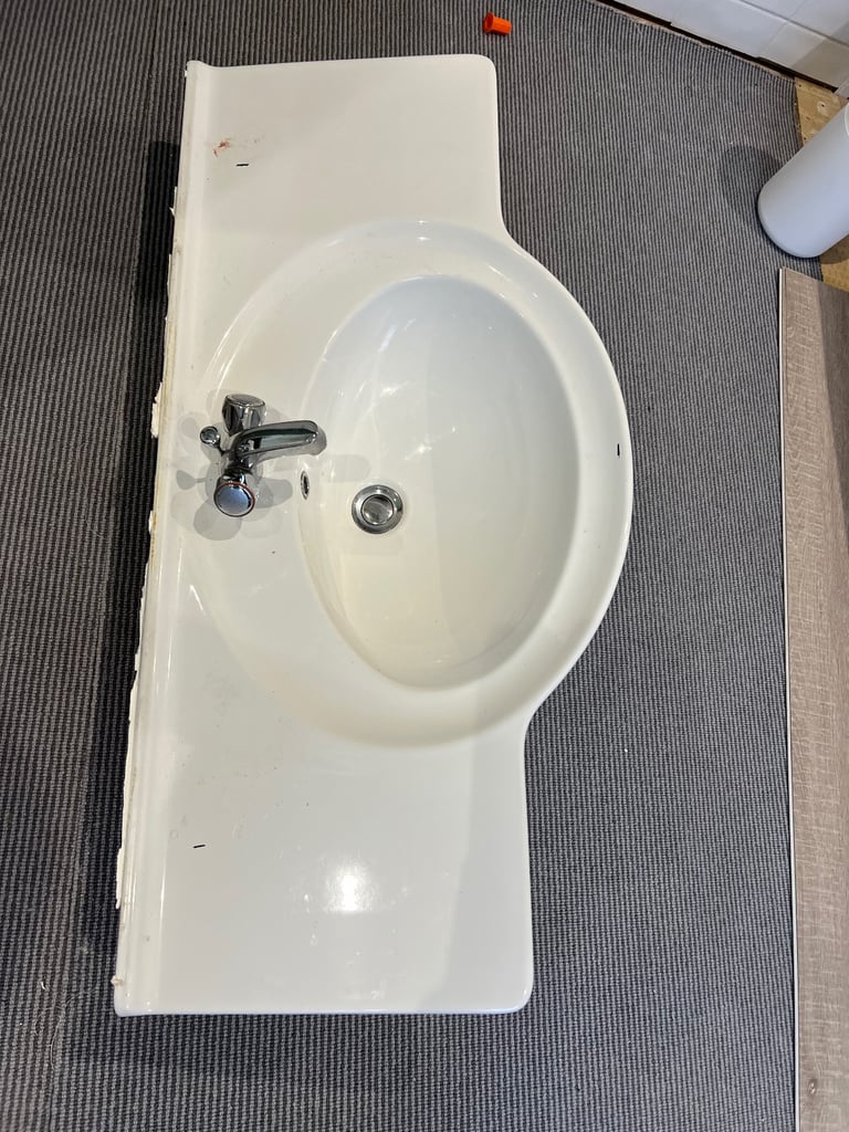 Large ceramic sink