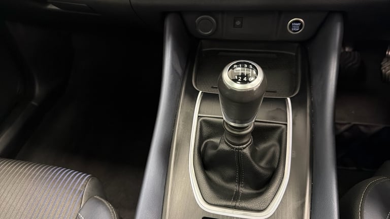 2023 Nissan Qashqai 1.3 DiG-T MH Tekna 5dr HATCHBACK PETROL Manual