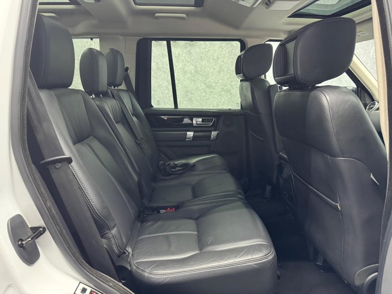 2015 Land Rover Discovery 4 3.0 SD V6 HSE Luxury Auto 4WD Euro 5 (s/s) 5dr ESTATE Diesel Automatic