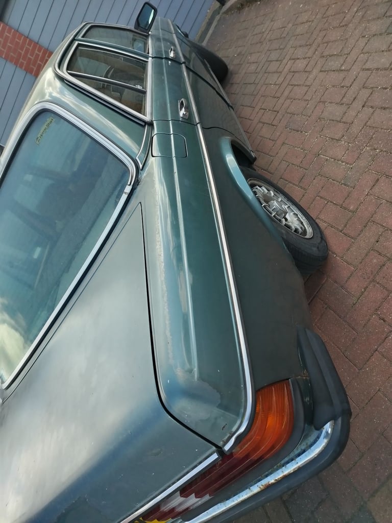 Mercedes-Benz, 200, w123 1985, 1997 (cc)