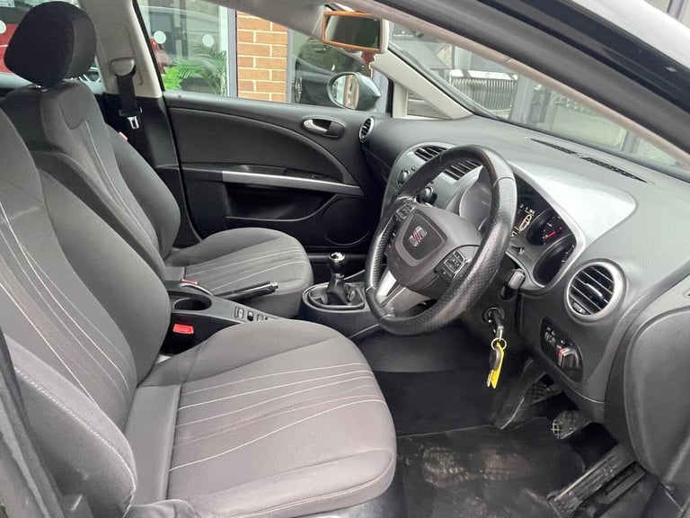 2011 SEAT Leon 1.6 TDI Ecomotive CR SE Copa Euro 5 (s/s) 5dr HATCHBACK Diesel Manual