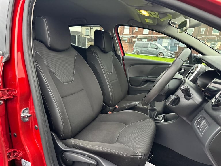 2015 Renault Clio 1.2 16V Dynamique Nav Euro 6 5dr HATCHBACK Petrol Manual