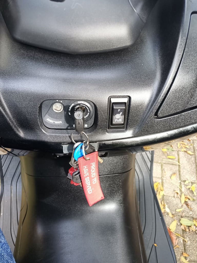 Suzuki, BURGMAN, 2014, 638 (cc)