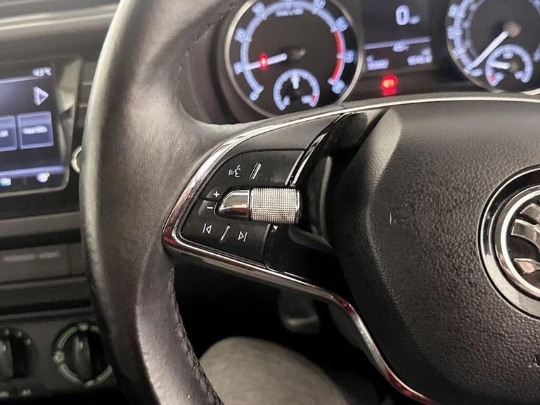 2020 Skoda Fabia 1.0 TSI Colour Edition Euro 6 (s/s) 5dr Manual Hatchback Petrol Manual