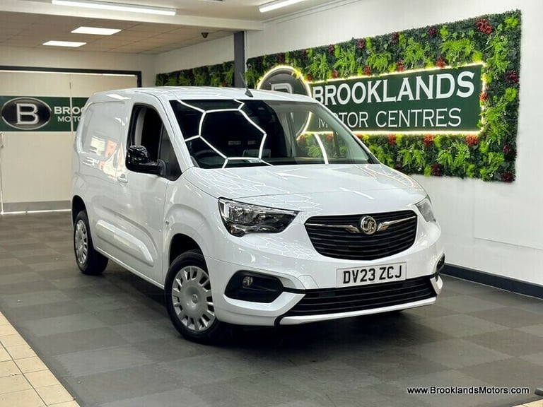 image for Vauxhall Combo L1H1 2300 PRO S/S [REVERSE CAMERA &amp; STUNNING EXAMPLE]