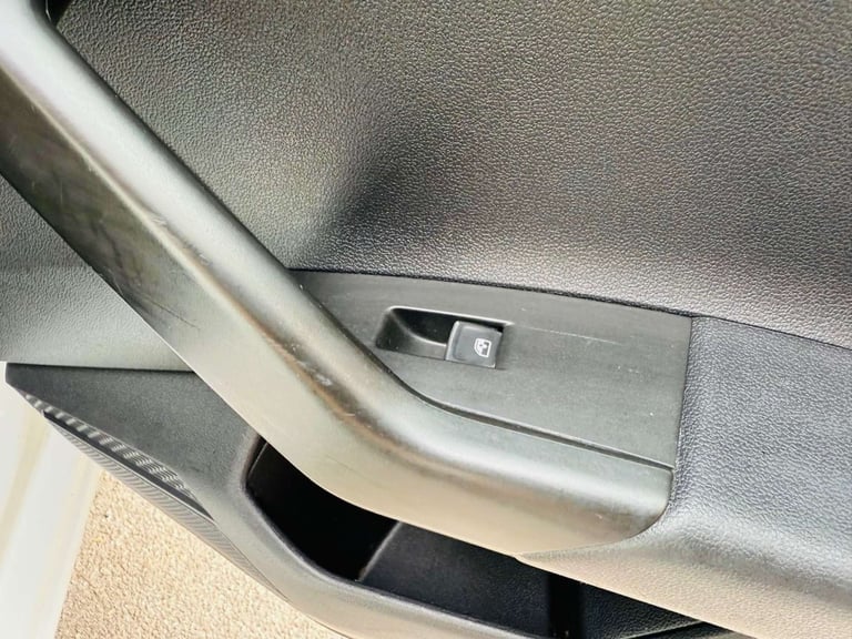 2018 Volkswagen Polo 1.0 Polo SE TSi 5dr Hatchback Petrol Manual