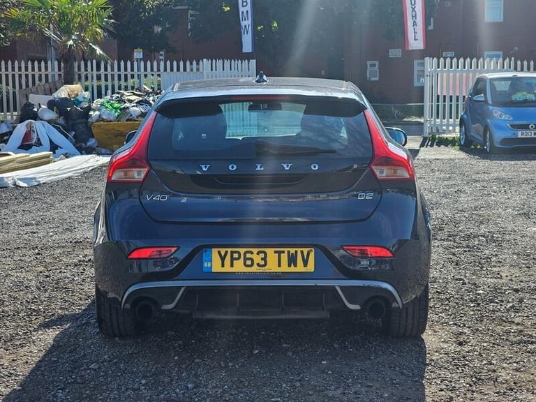 2013 Volvo V40 1.6 D2 R-Design Euro 5 (s/s) 5dr HATCHBACK Diesel Manual