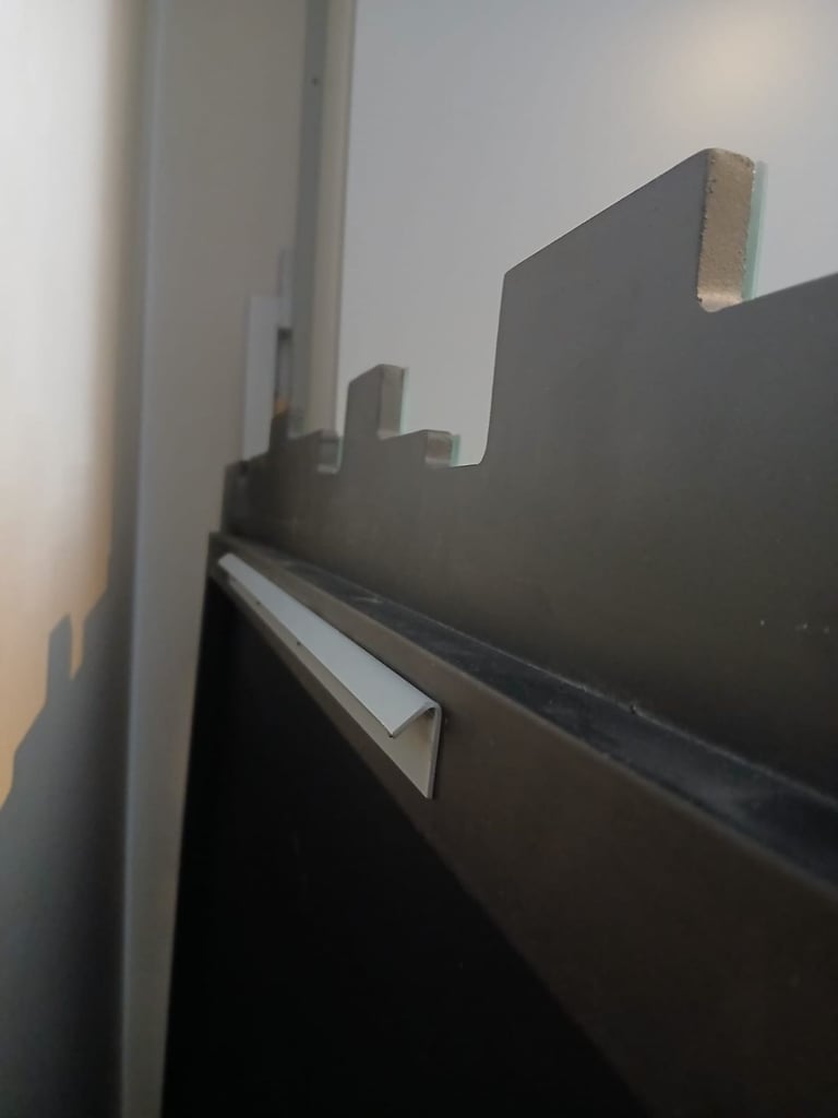 Multi Glass Venetian Mirror 3x4 Foot, 92x122cm