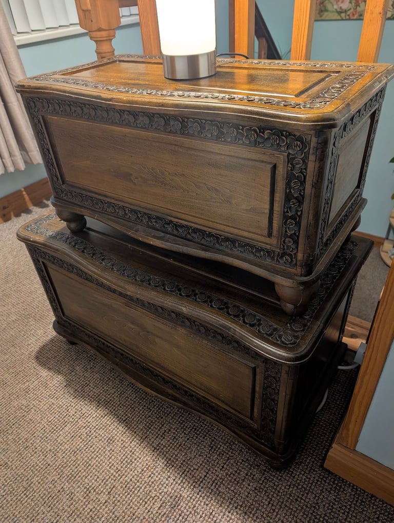 image for 3 matching blanket chests 