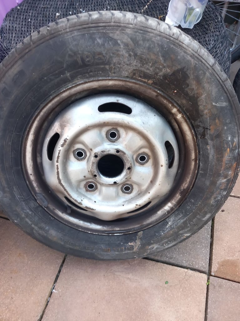 Van tyre