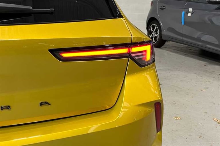 2023 Vauxhall Astra 1.2 Turbo 130 GS 5dr Auto HATCHBACK PETROL Automatic