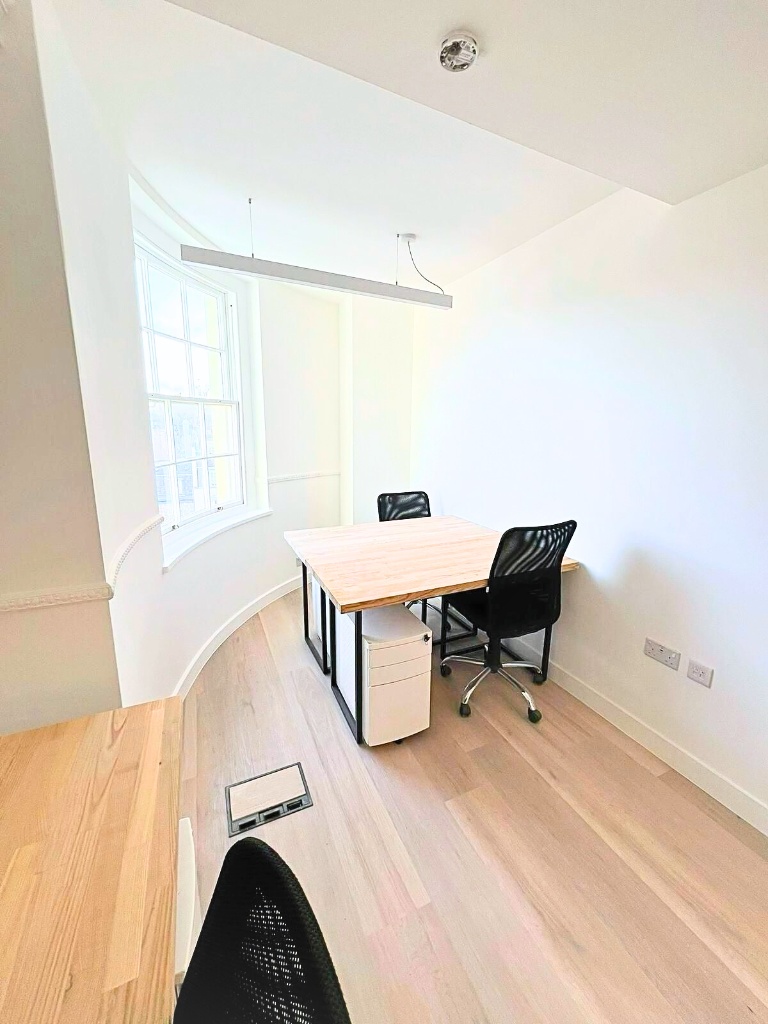 Private Offices in Mayfair - Office Space 