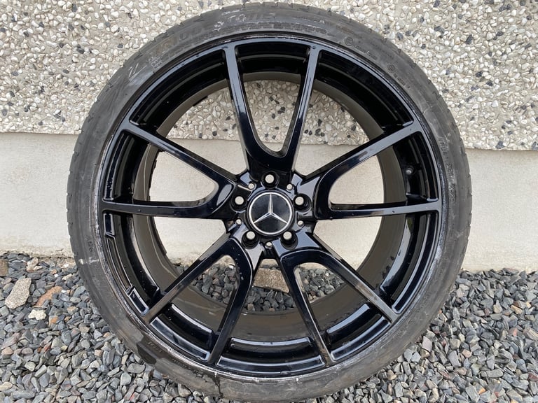 image for 20INCH MERCEDES BLACK ALLOY WHEELS WIDER REAR RIMS AND TYRES