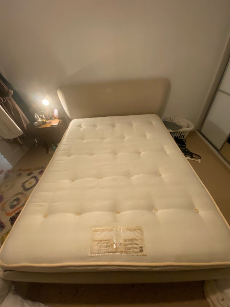 image for King Size Sealy mattress 